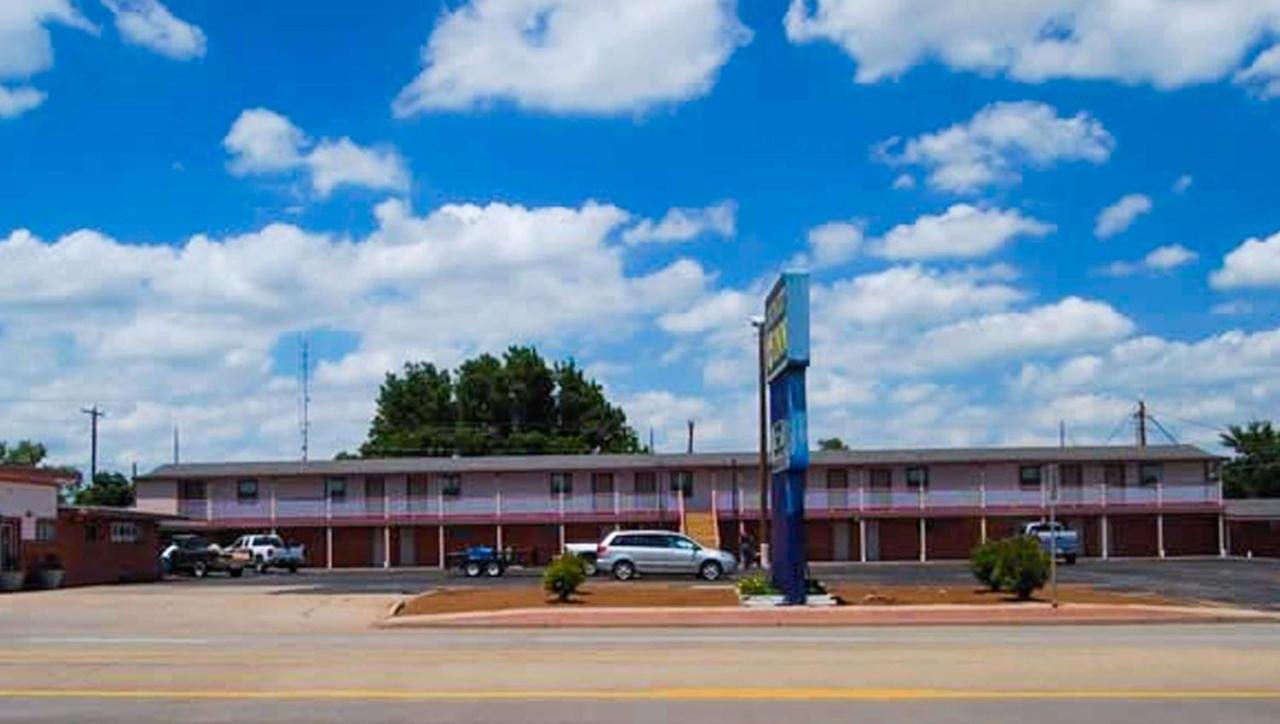 American Inn & Suites Childress Ngoại thất bức ảnh