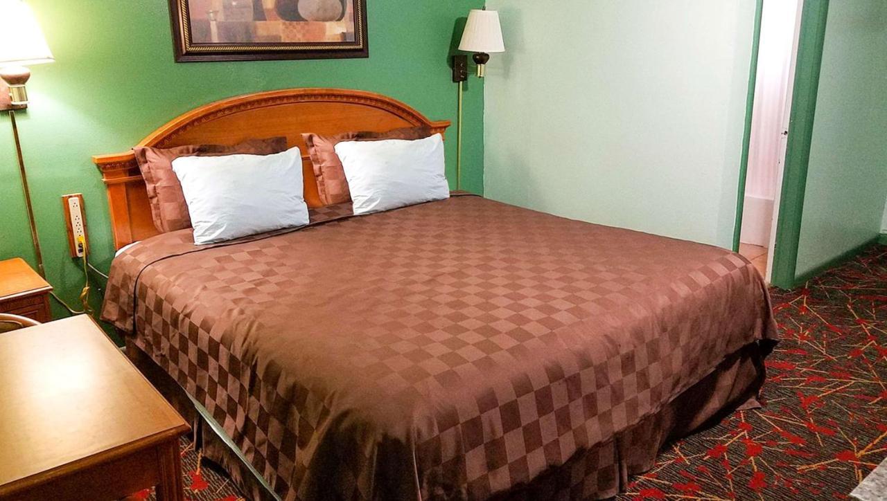 American Inn & Suites Childress Ngoại thất bức ảnh